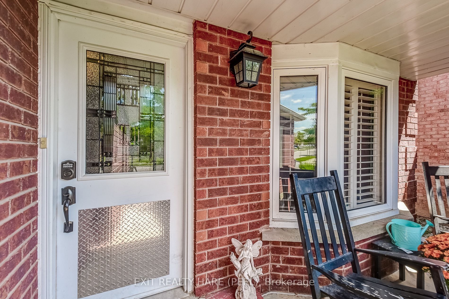 65 Major William Sharpe Drive