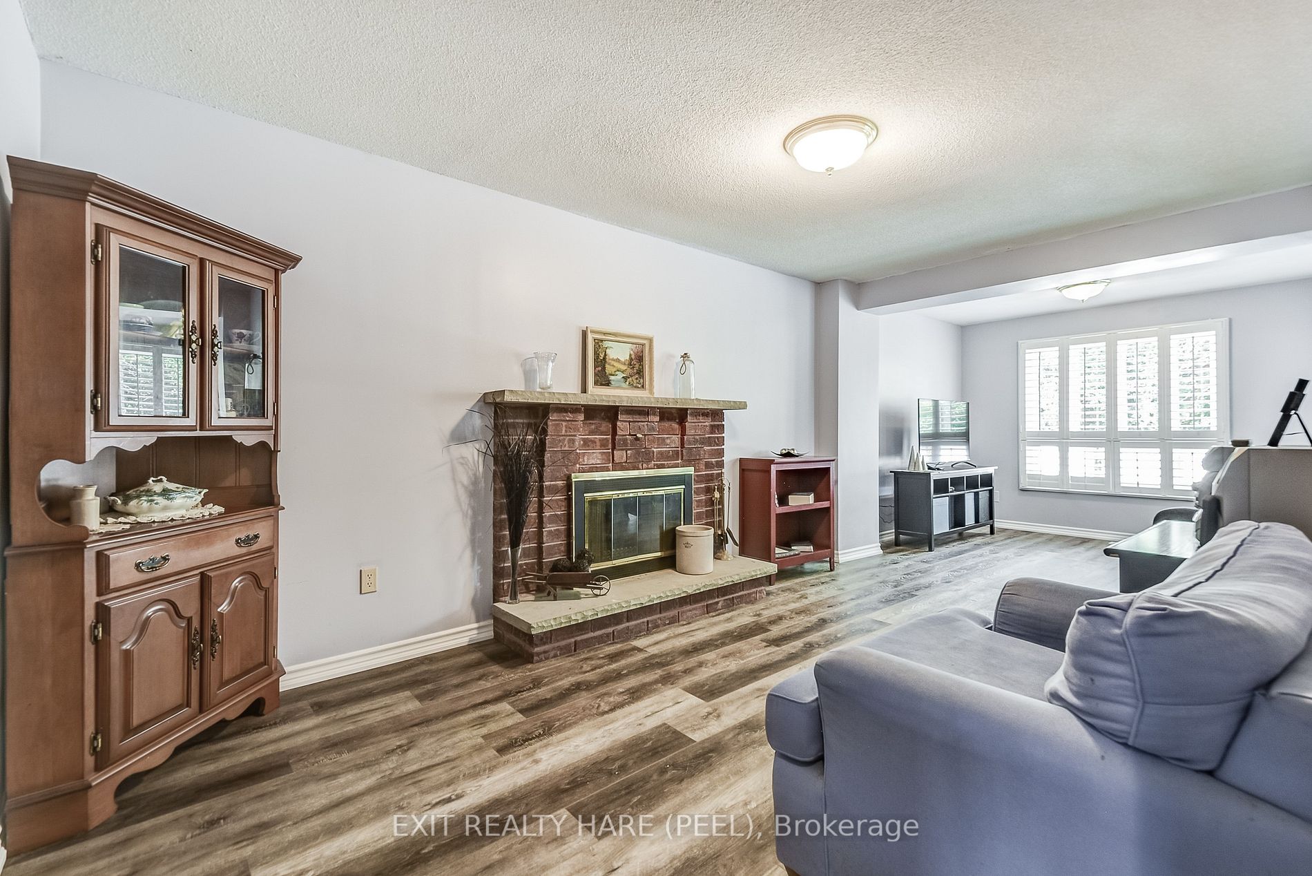 65 Major William Sharpe Drive