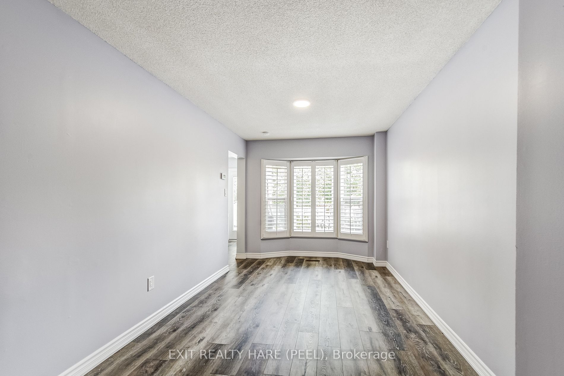 65 Major William Sharpe Drive