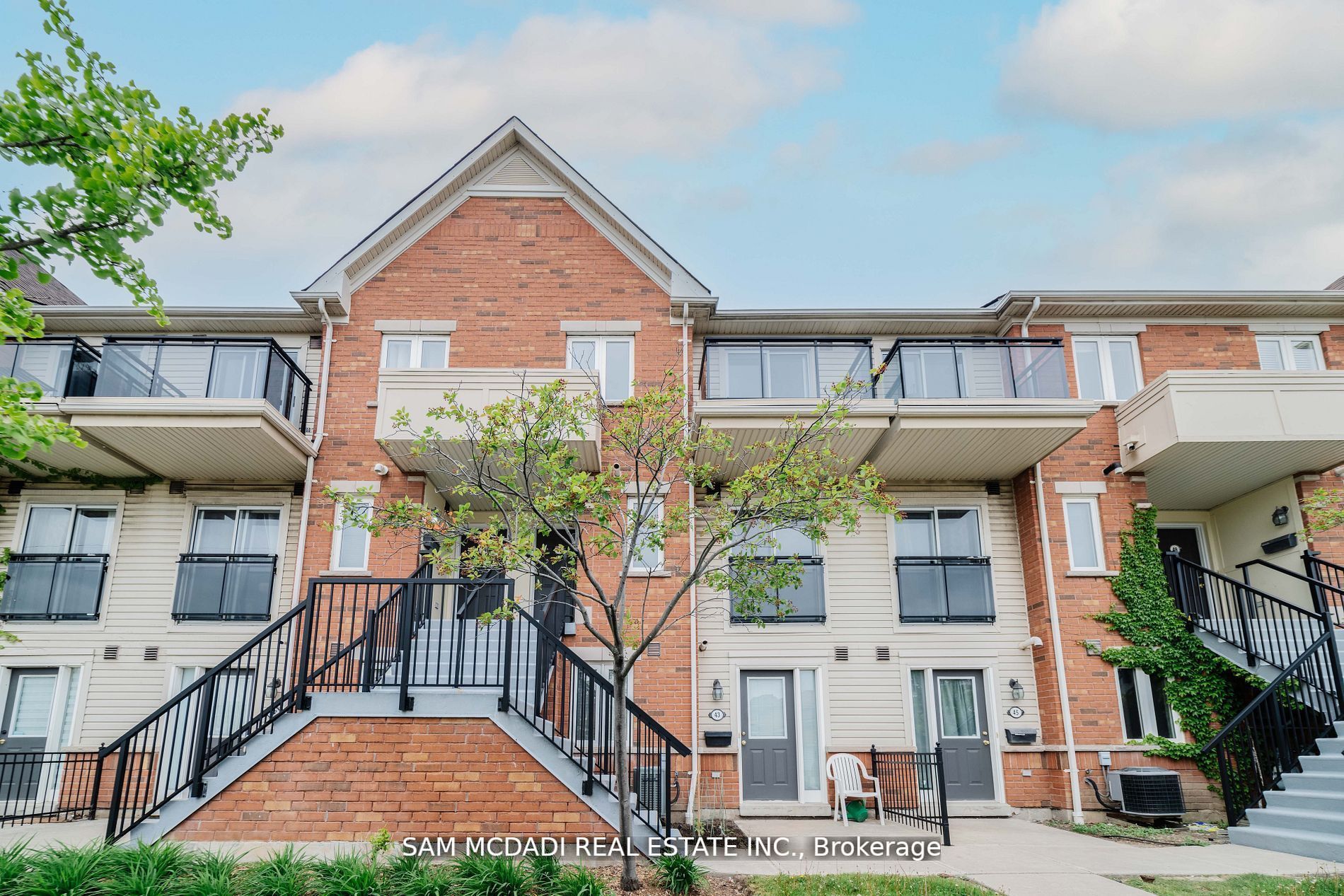 4620 Guildwood Way, #41