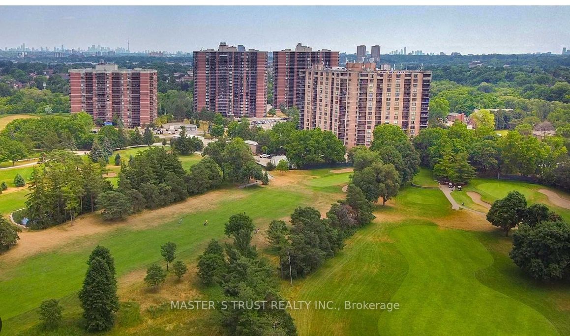 Listing W6764640 - Large Photo # 1