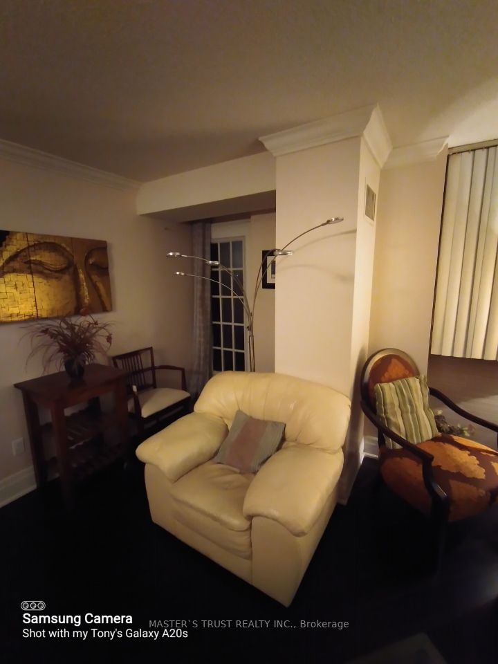 Listing W6764640 - Large Photo # 8
