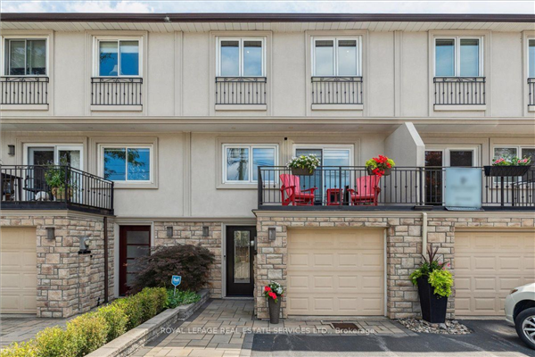 310 Robinson St, Oakville
