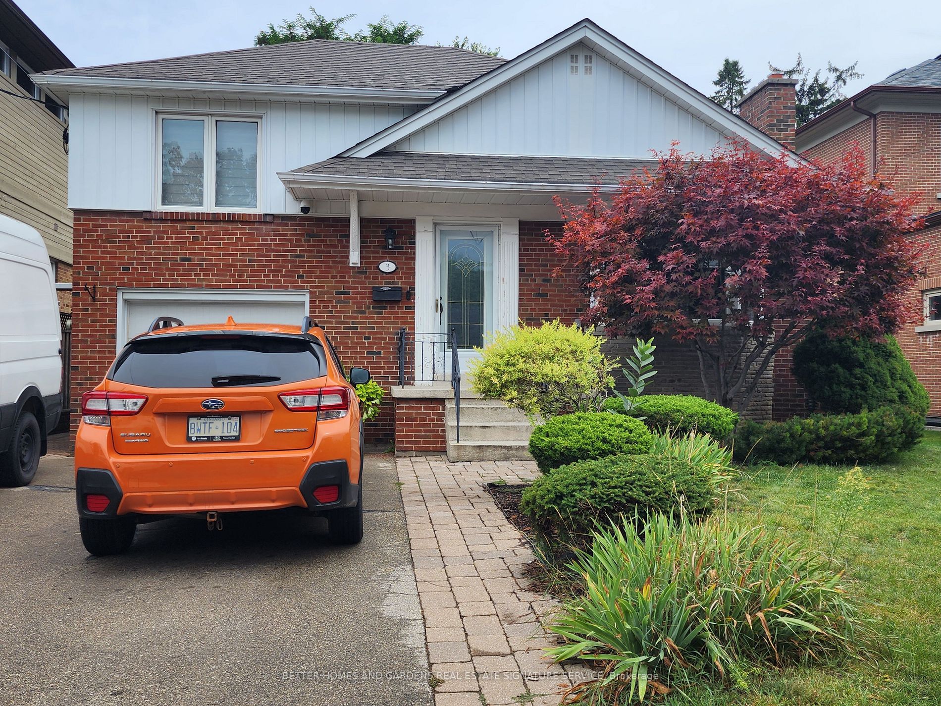 3 Fernalroy Blvd