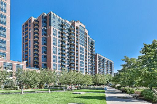 61 Heintzman St, #312