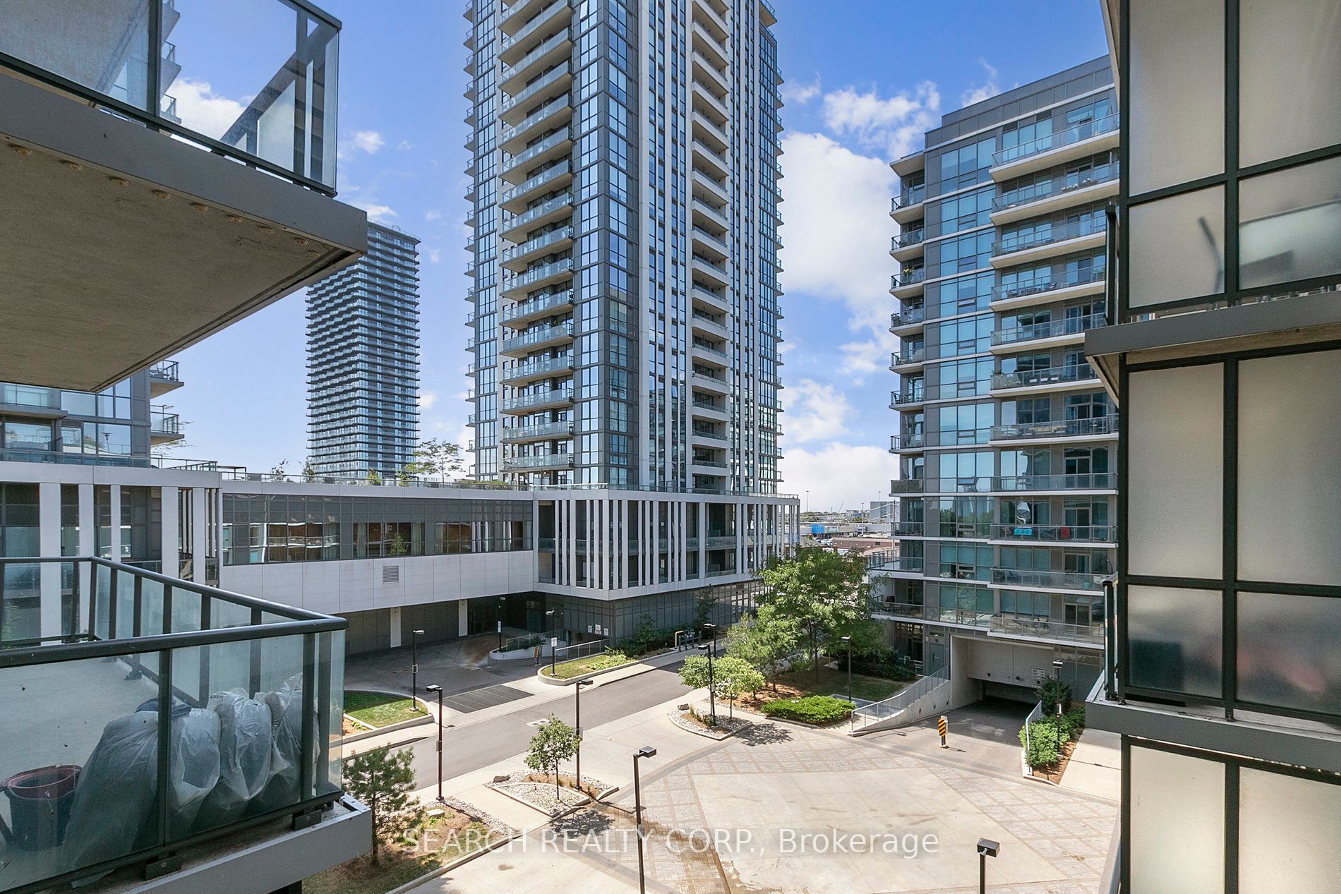 1185 The Queensway, #427