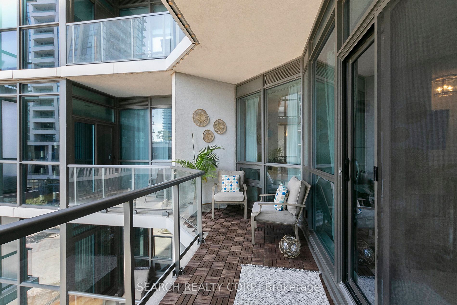 1185 The Queensway, #427