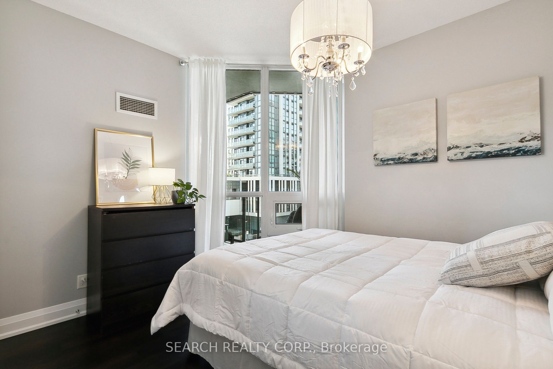 1185 The Queensway, #427