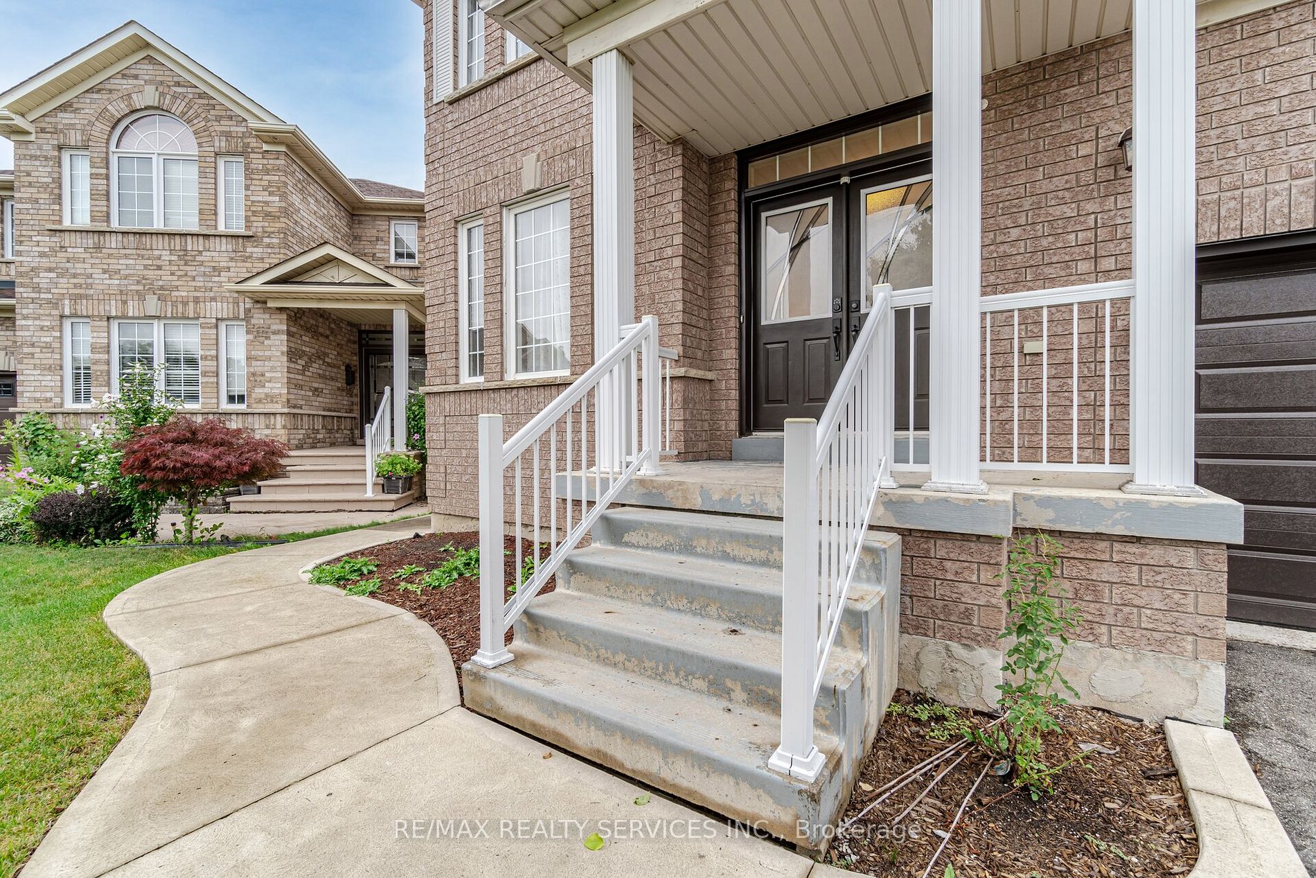 6 Courtsfield Cres