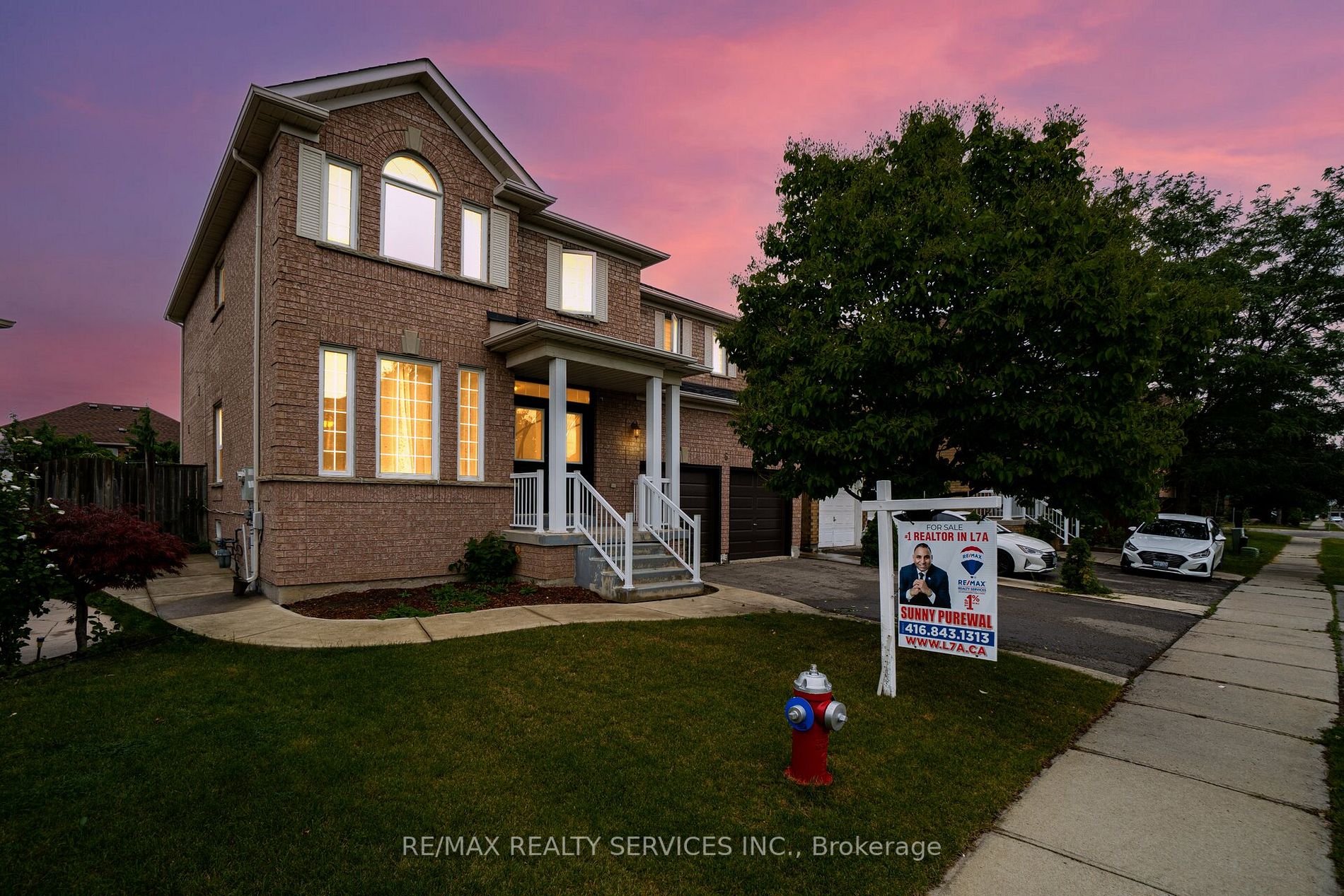 6 Courtsfield Cres