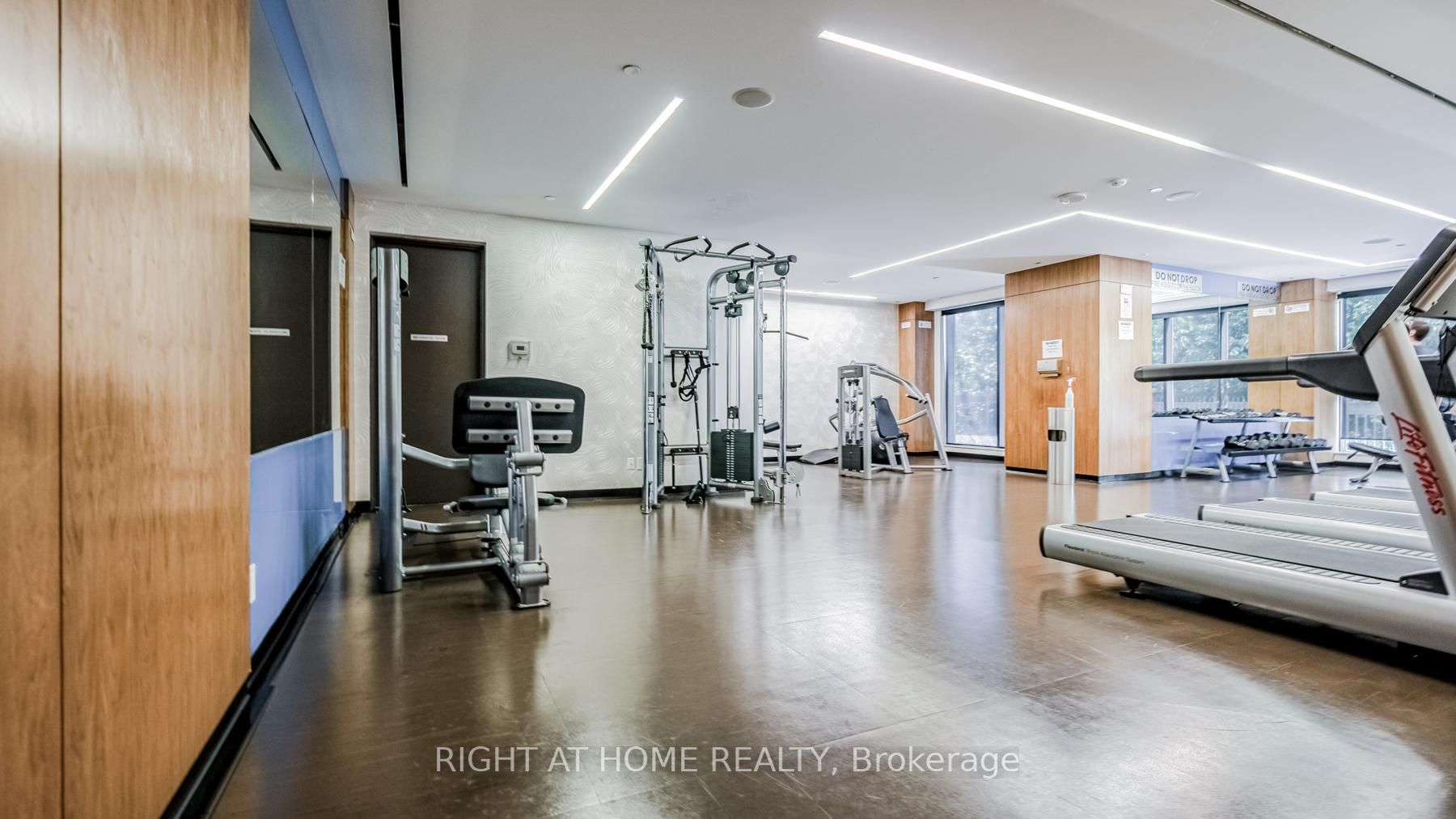 36 Park Lawn Rd, #1308