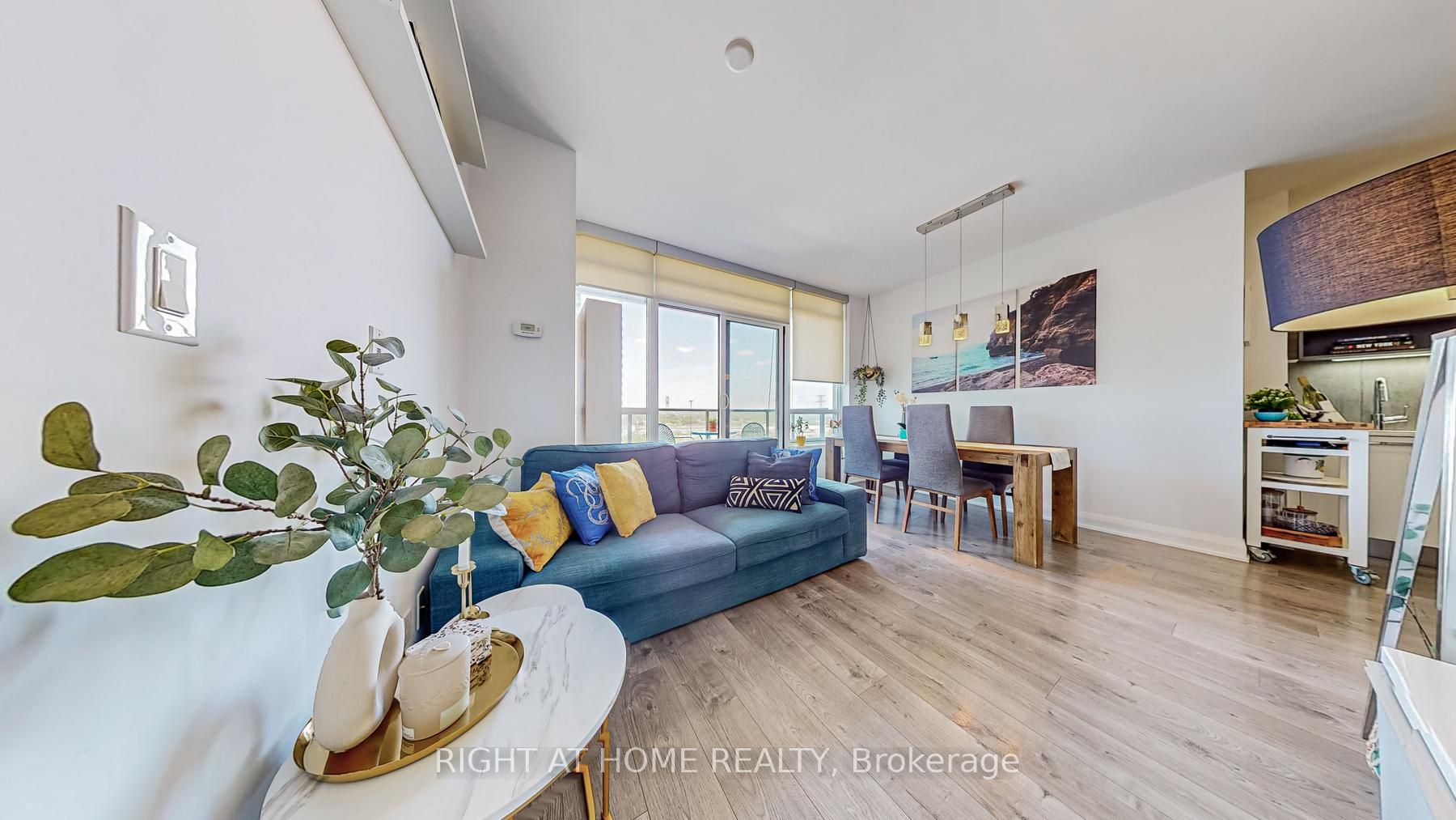 36 Park Lawn Rd, #1308