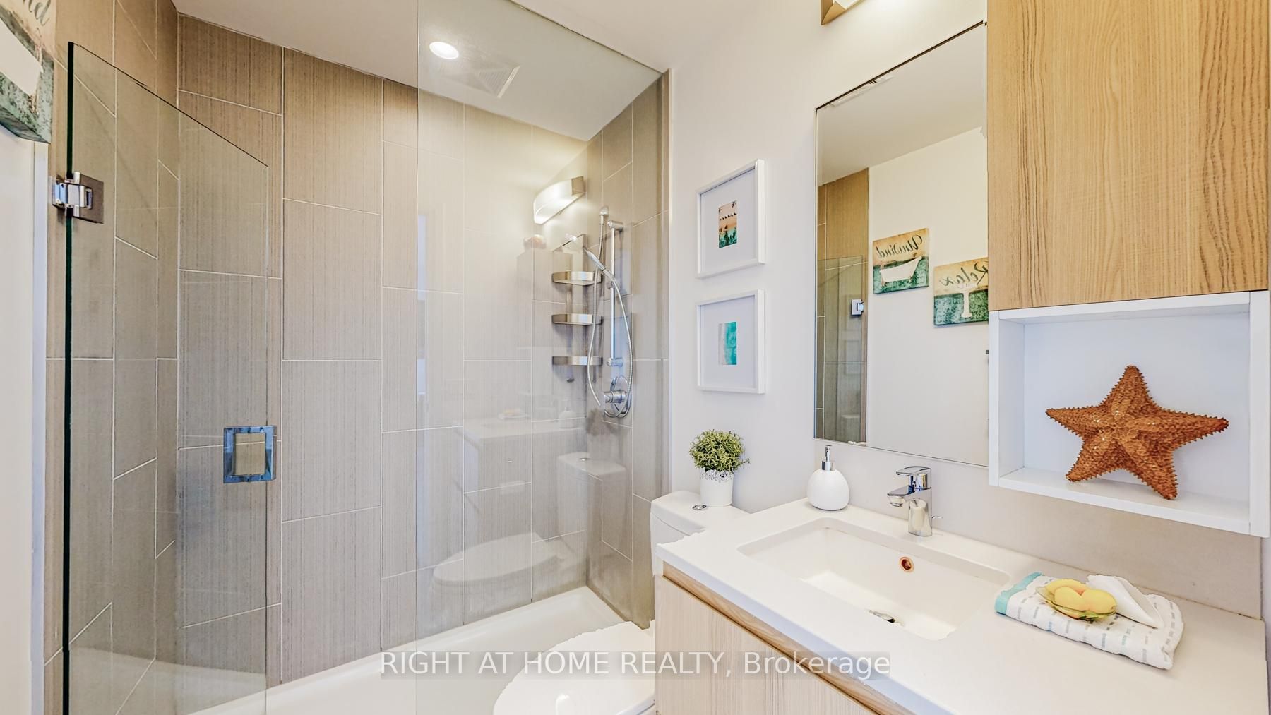36 Park Lawn Rd, #1308