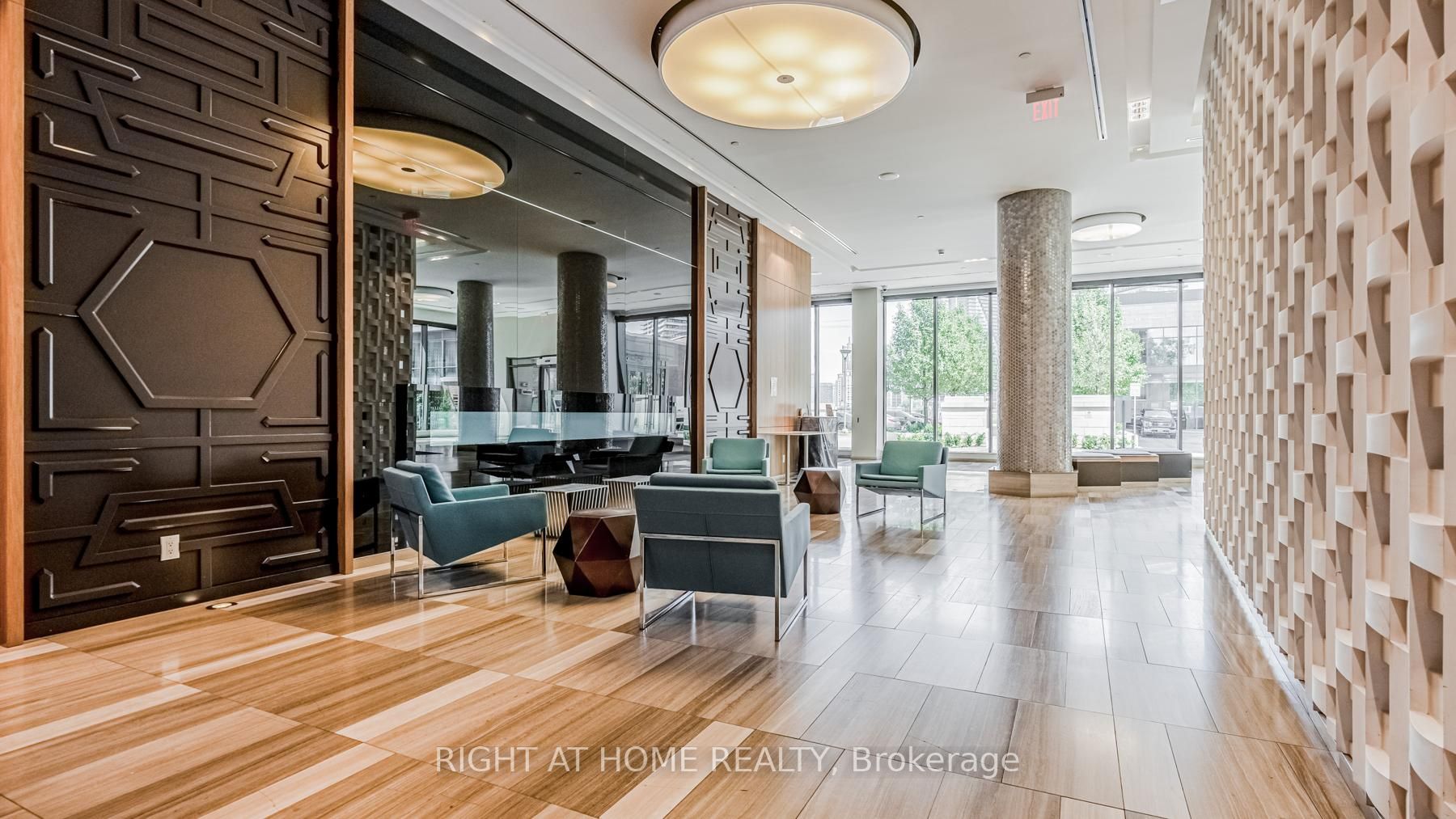 36 Park Lawn Rd, #1308