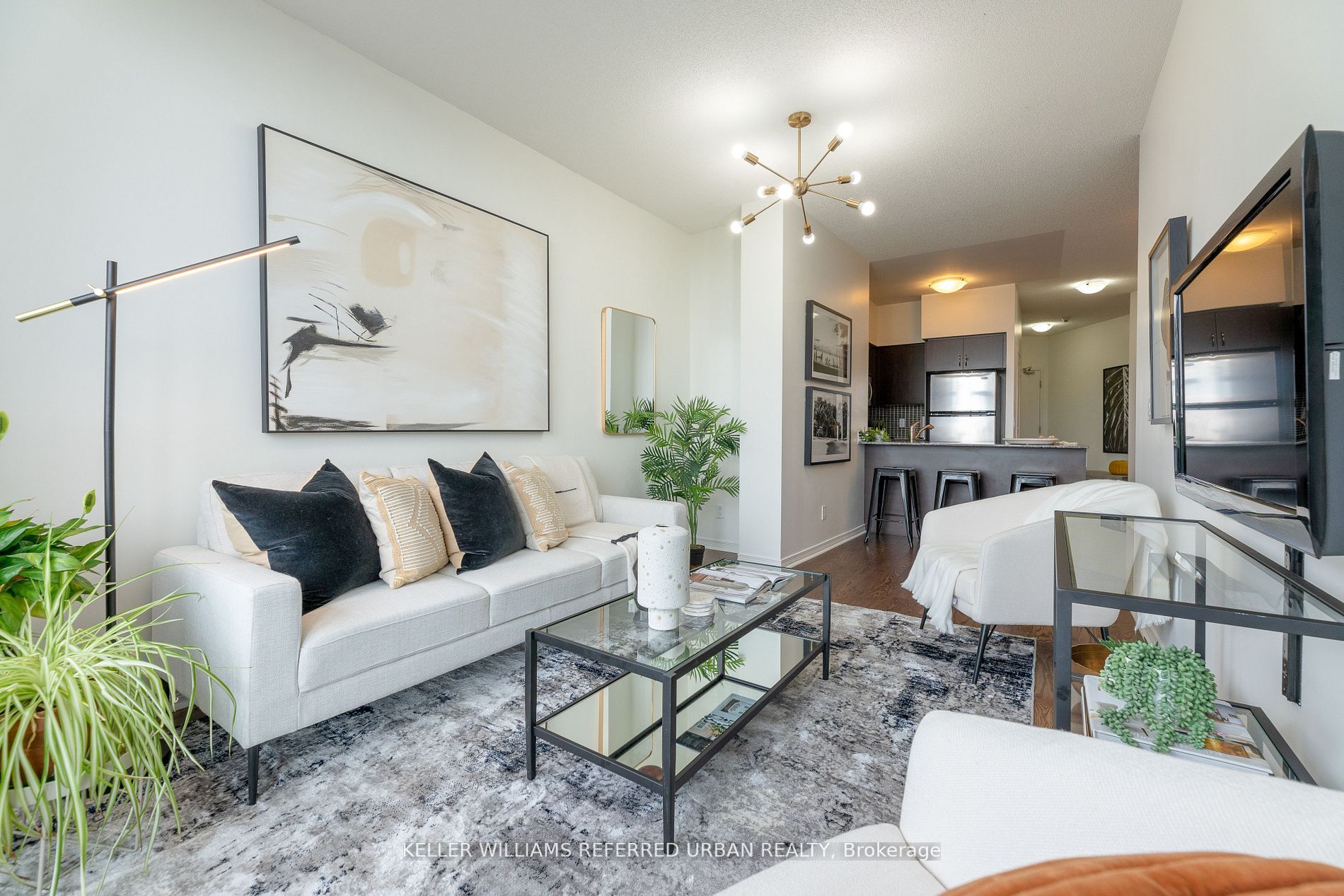 2240 Lake Shore Blvd W, #315