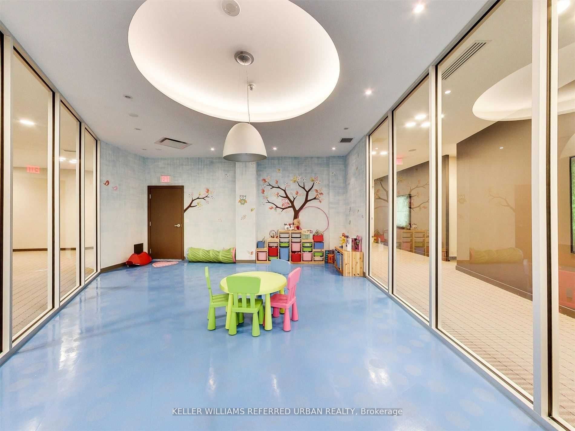 2240 Lake Shore Blvd W, #315