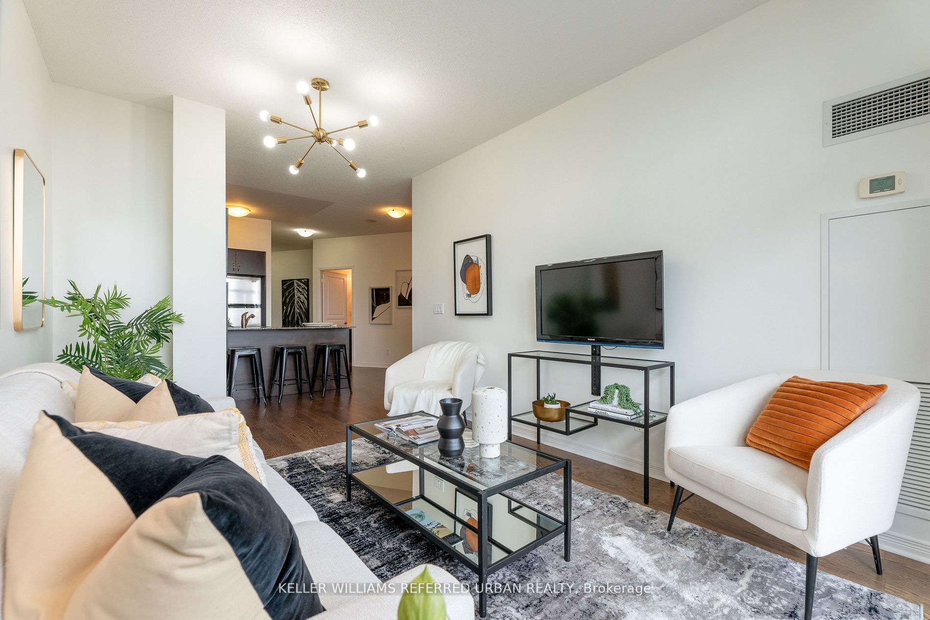 2240 Lake Shore Blvd W, #315