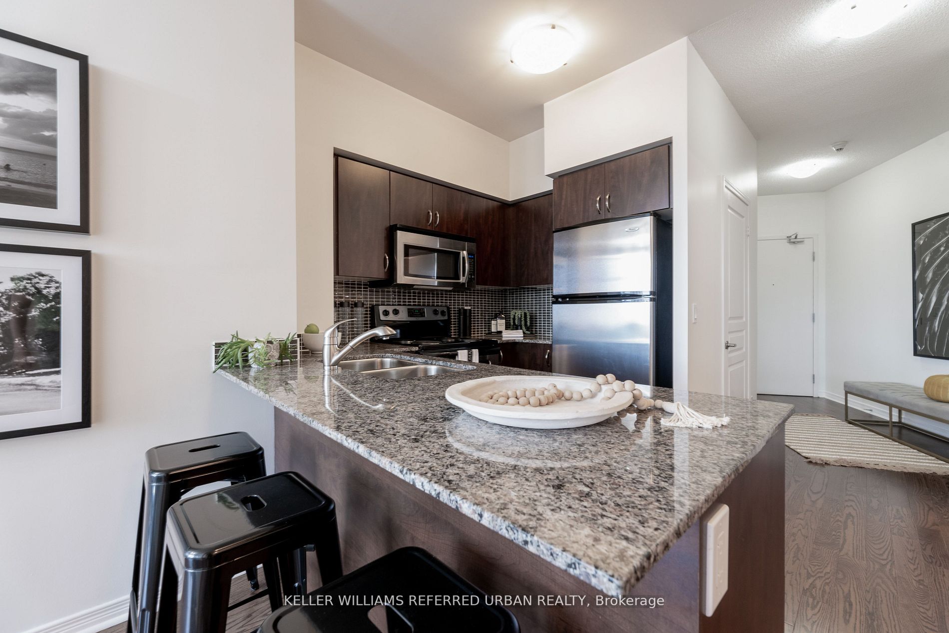 2240 Lake Shore Blvd W, #315