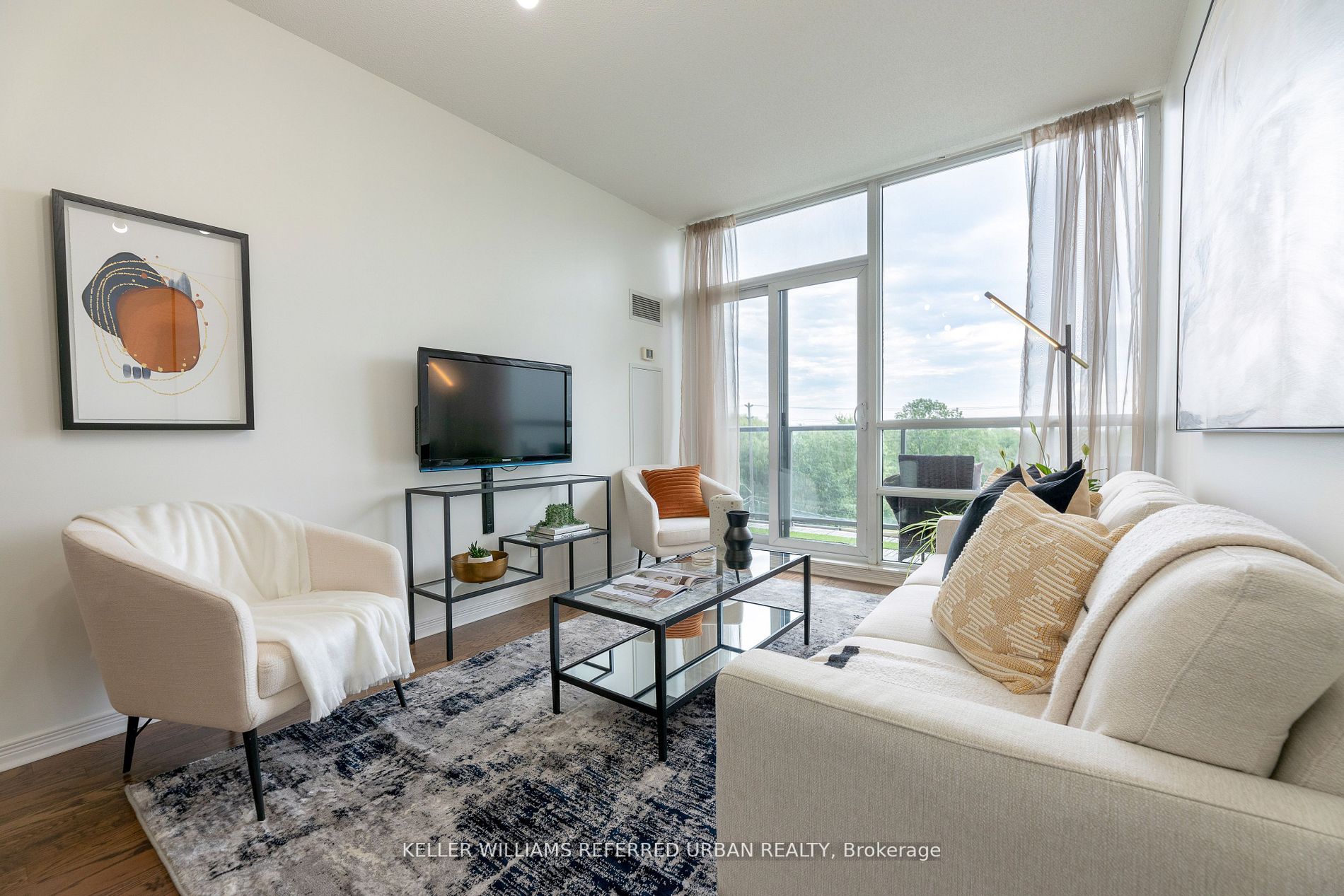 2240 Lake Shore Blvd W, #315