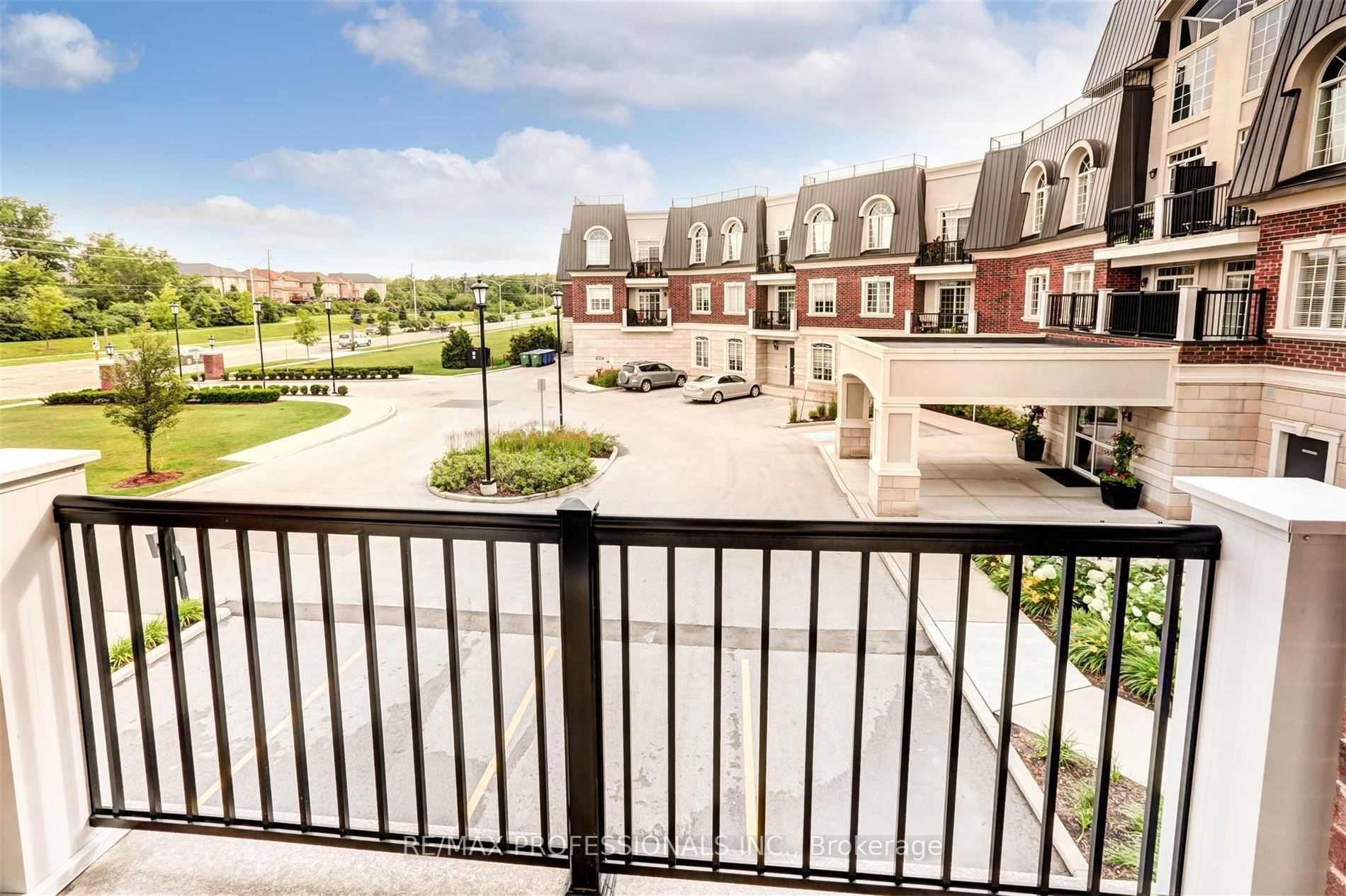 2300 Upper Middle Rd W, #228