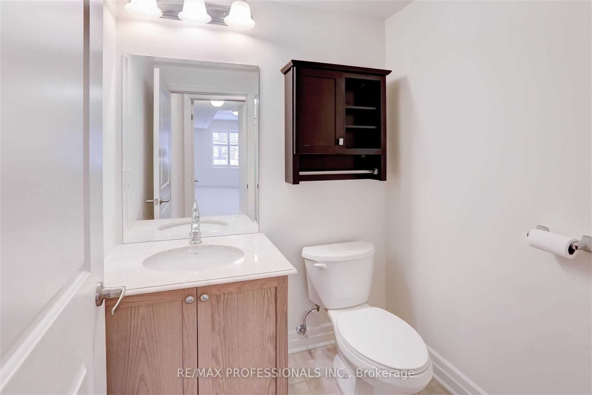 2300 Upper Middle Rd W, #228