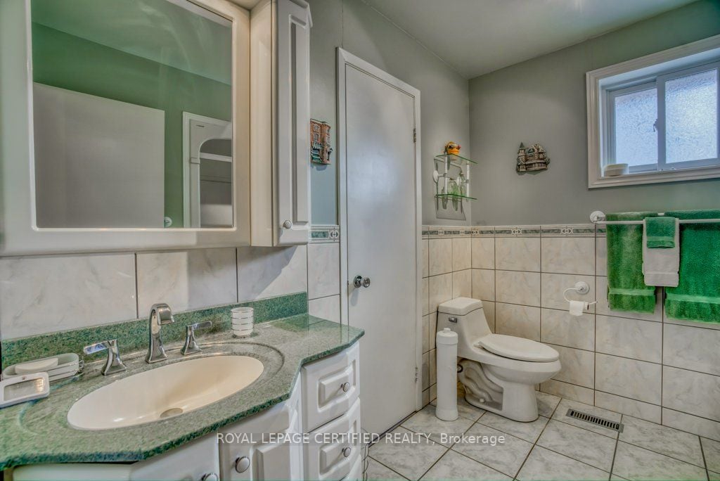32 Duncannon Cres