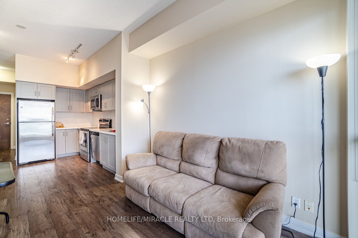2220 Lake Shore Blvd W, #4208
