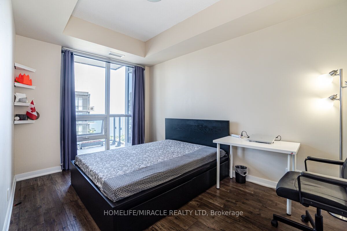 2220 Lake Shore Blvd W, #4208