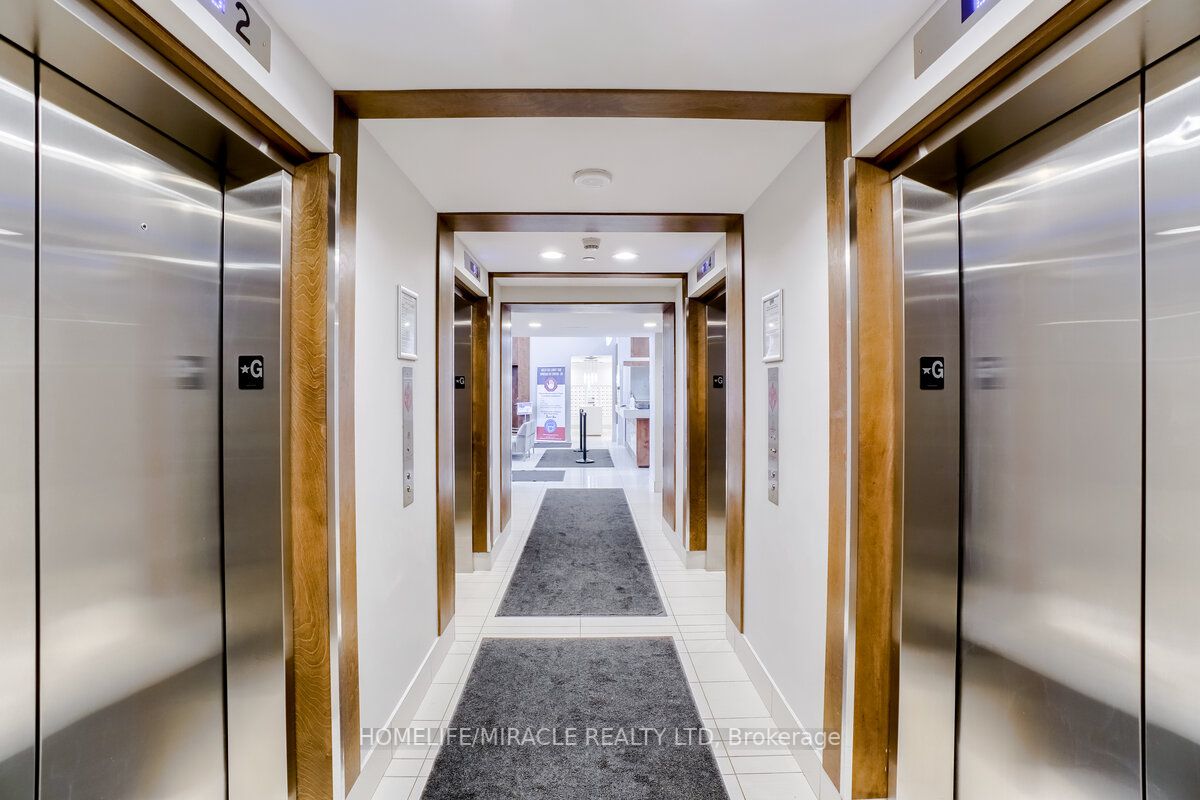 2220 Lake Shore Blvd W, #4208