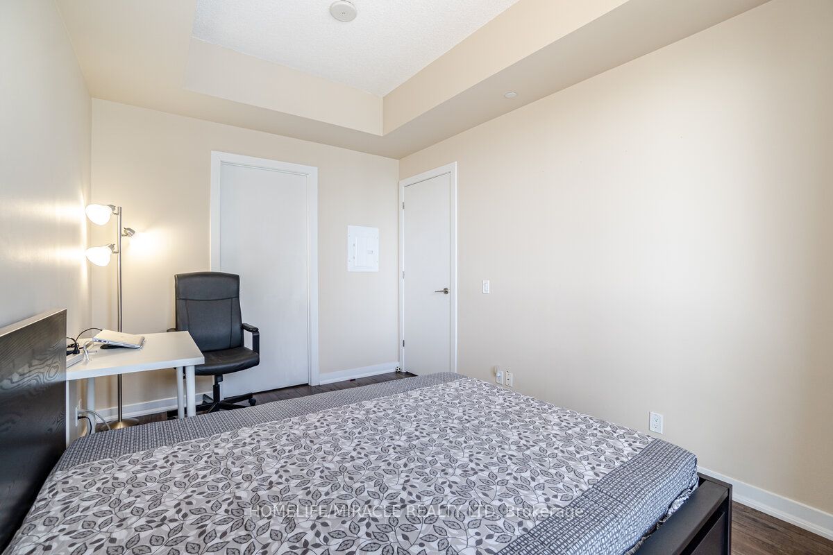 2220 Lake Shore Blvd W, #4208