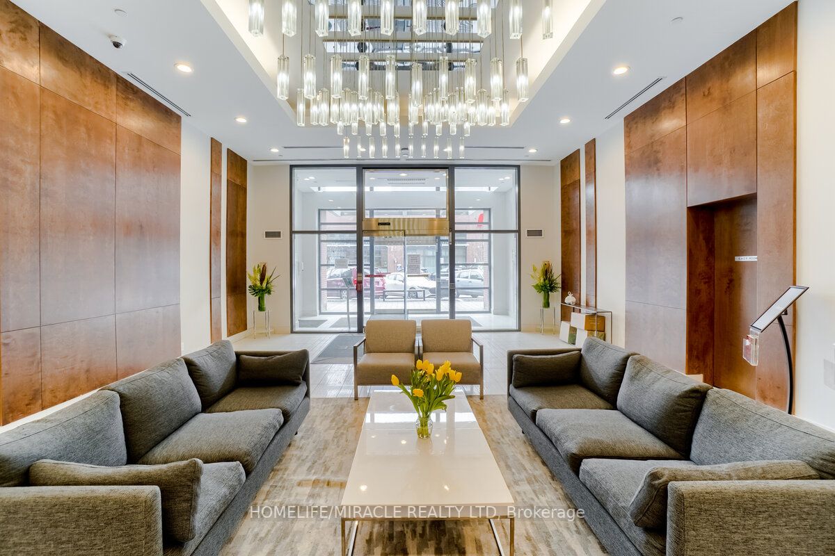 2220 Lake Shore Blvd W, #4208
