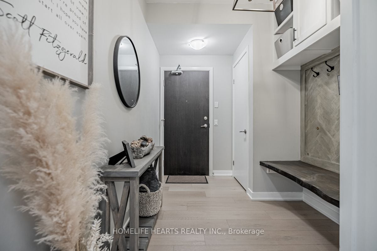 10 Park Lawn Rd, #1309