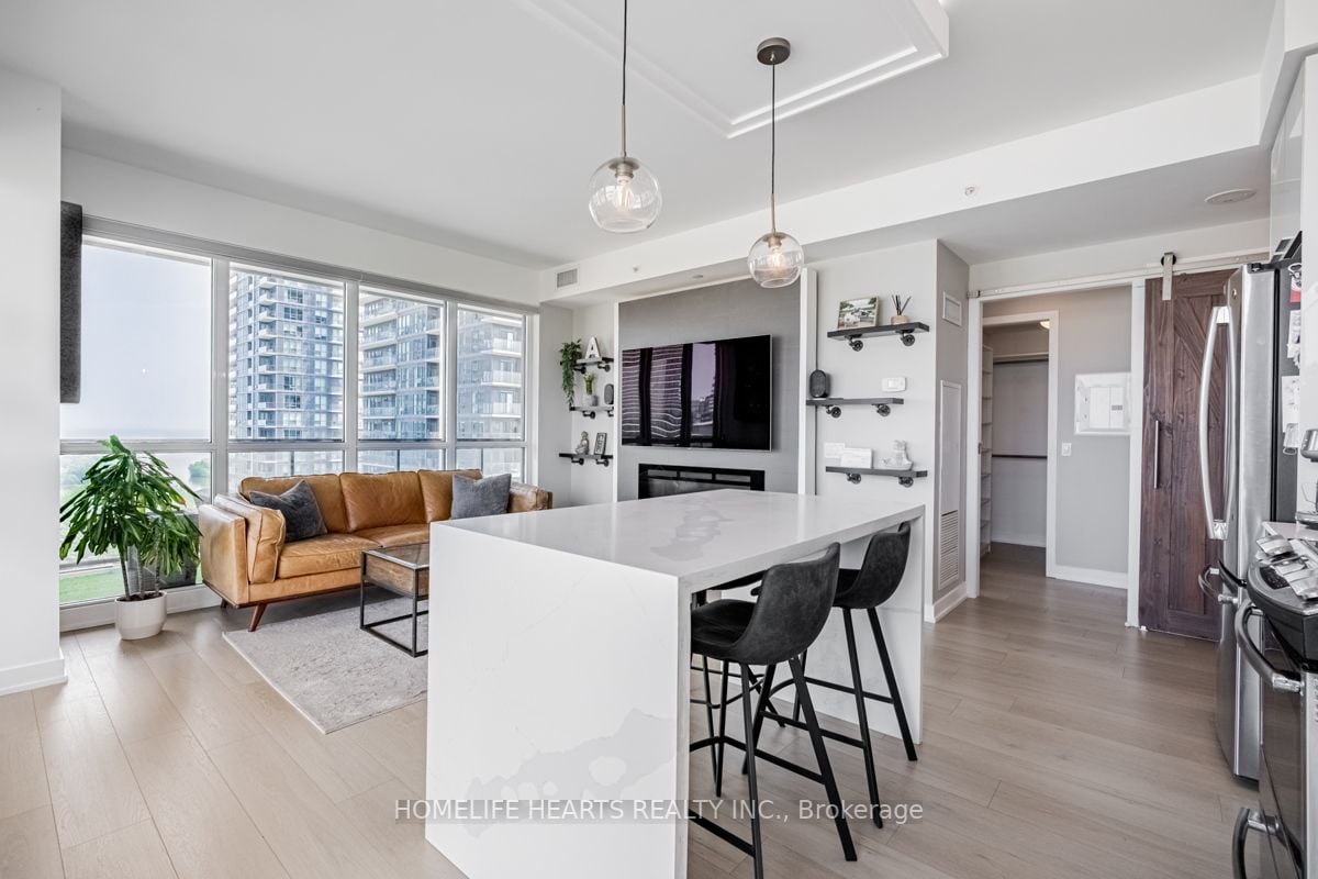 10 Park Lawn Rd, #1309