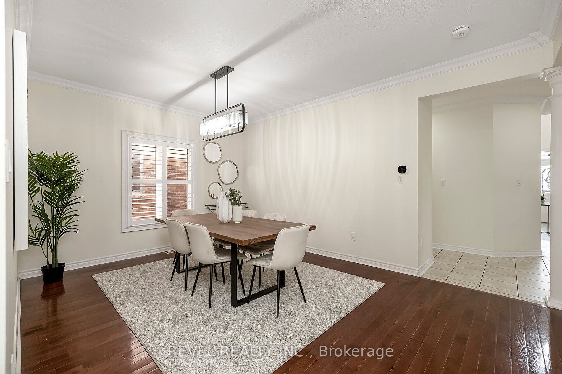 18 Iverson Dr