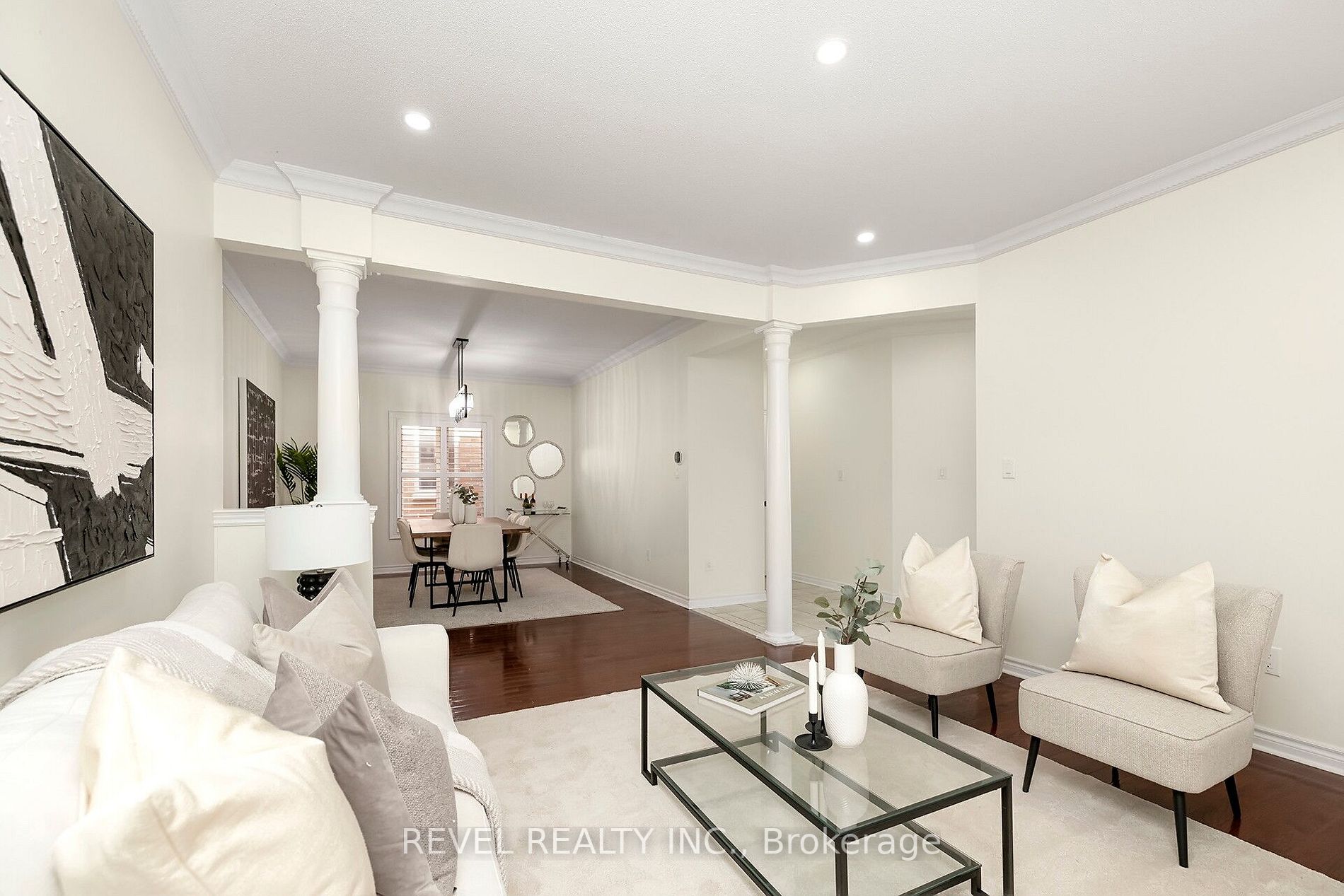 18 Iverson Dr