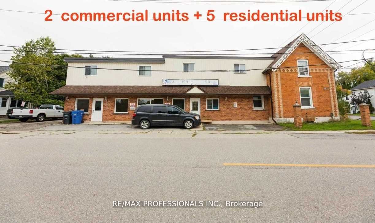 65 Main St N