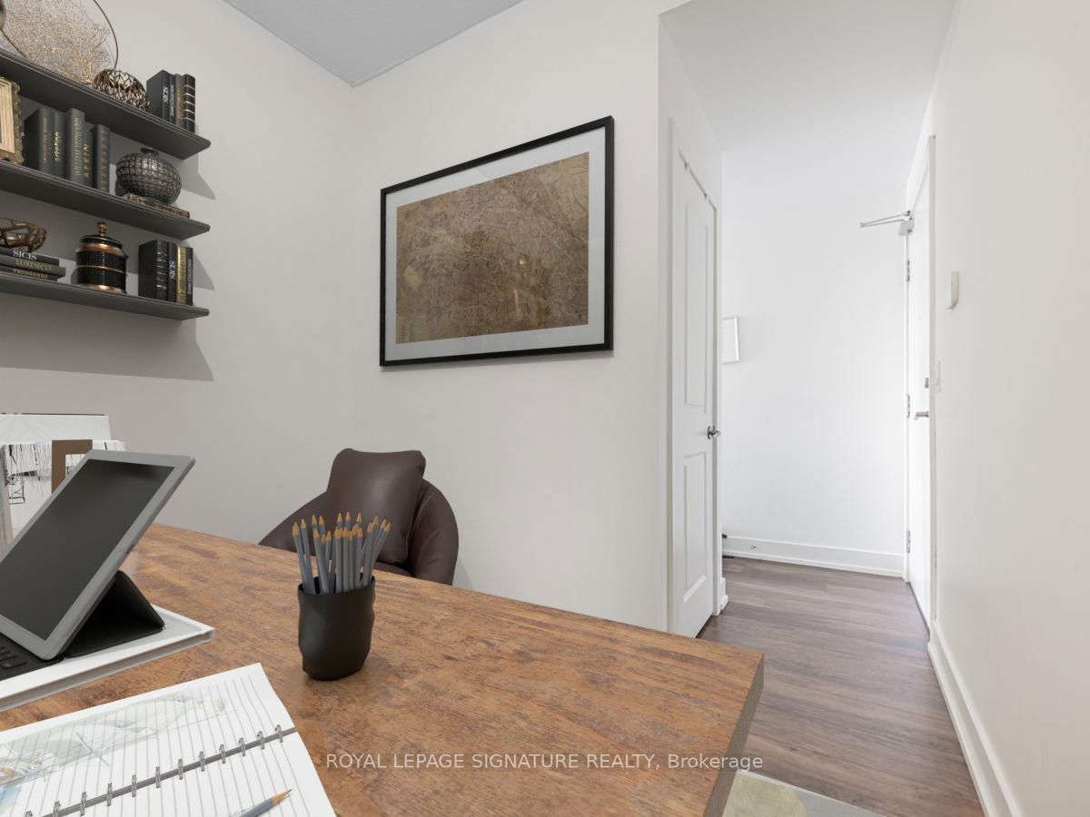 1638 Bloor St, #407