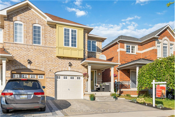 648 Willmott Cres, Milton