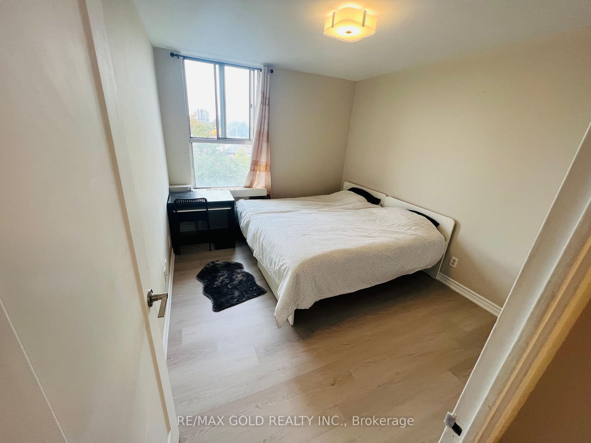 2835 Islington Ave, #515