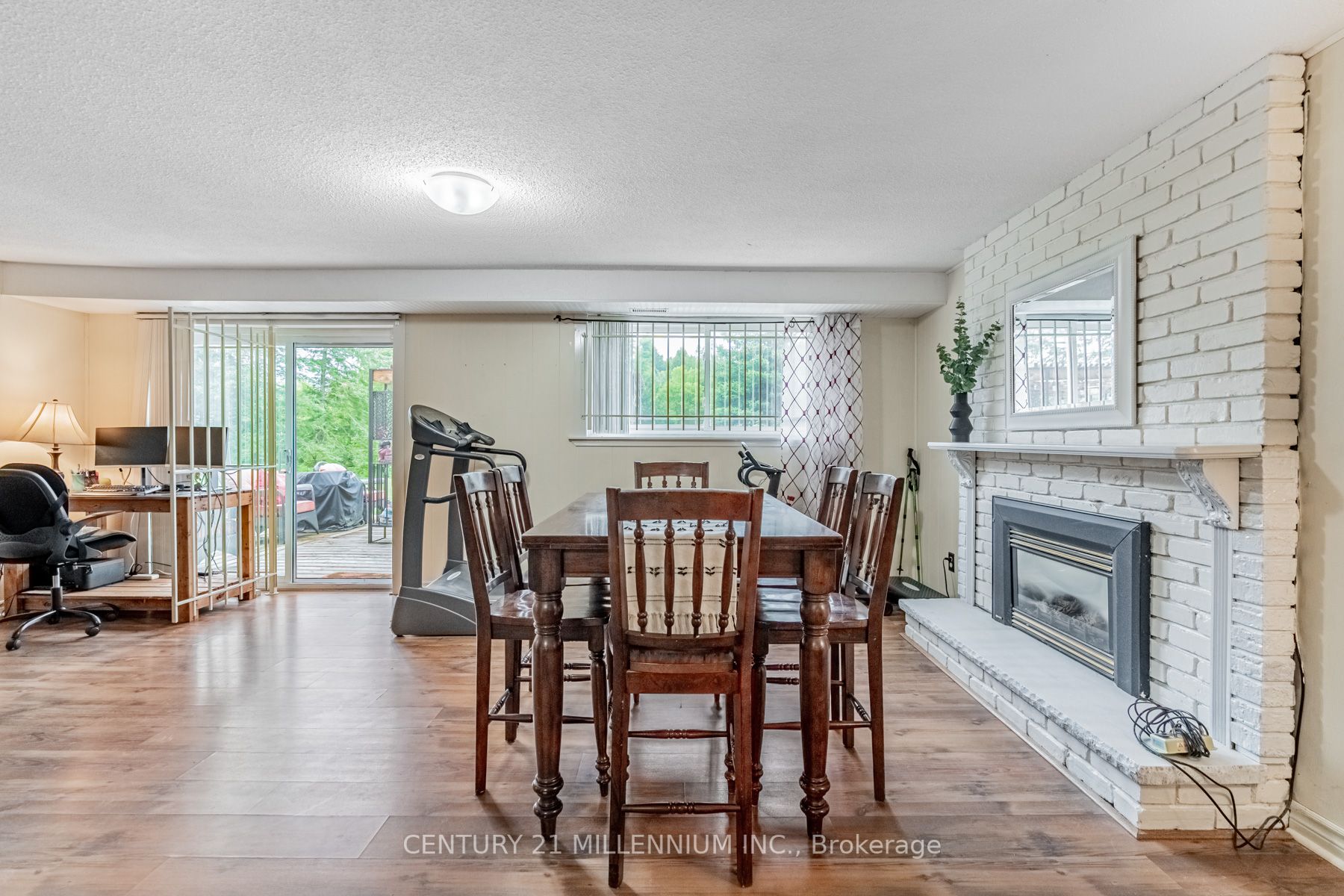 4 Birchview Drive