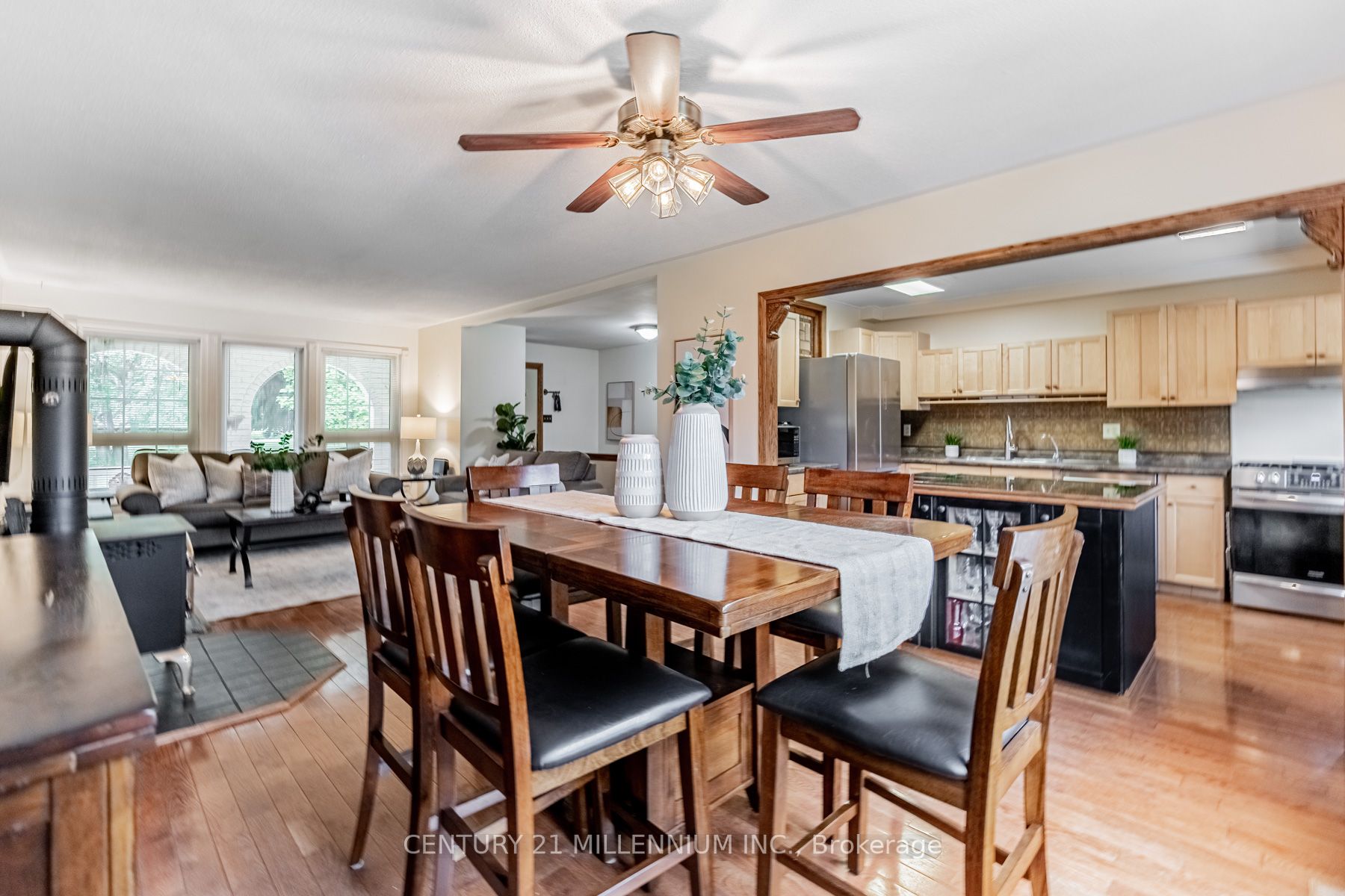 4 Birchview Drive