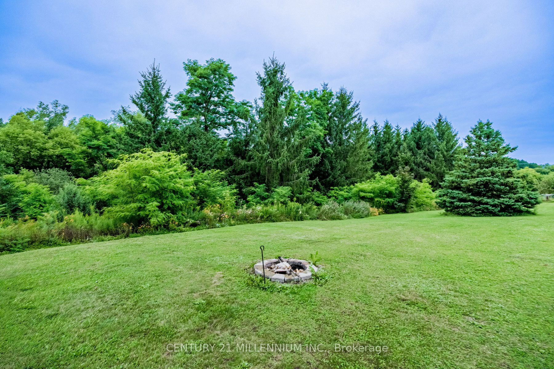 4 Birchview Drive