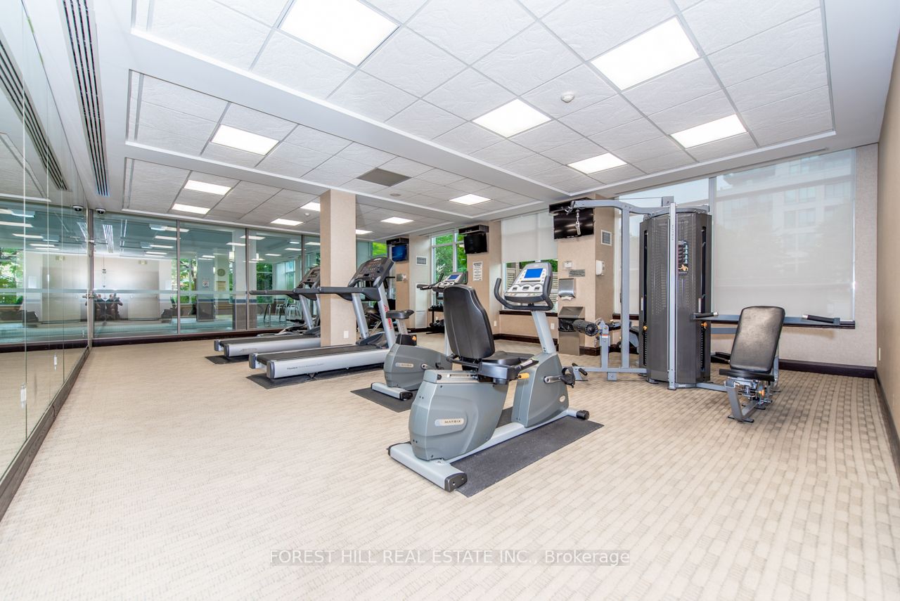 3504 Hurontario St, #505