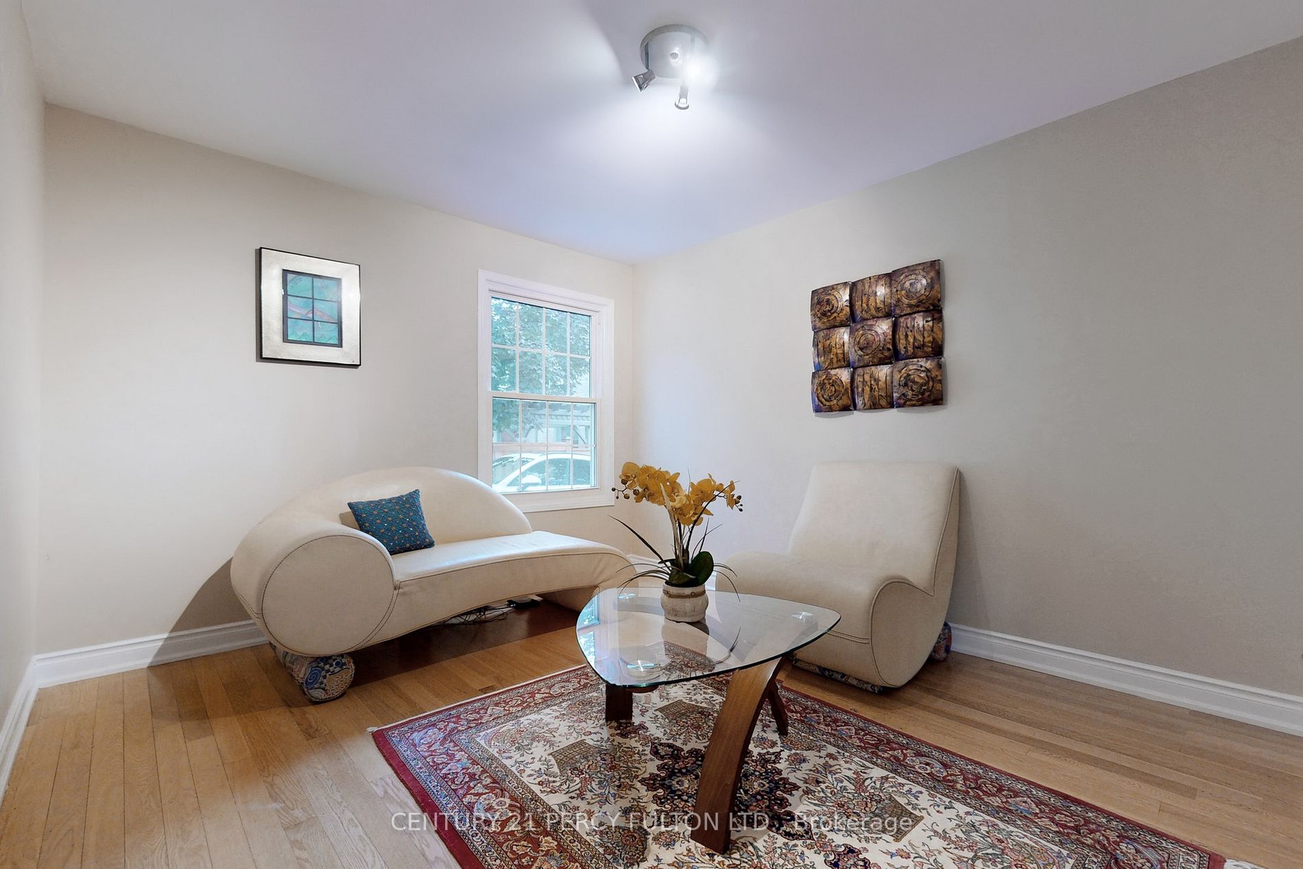 6576 Mockingbird Lane