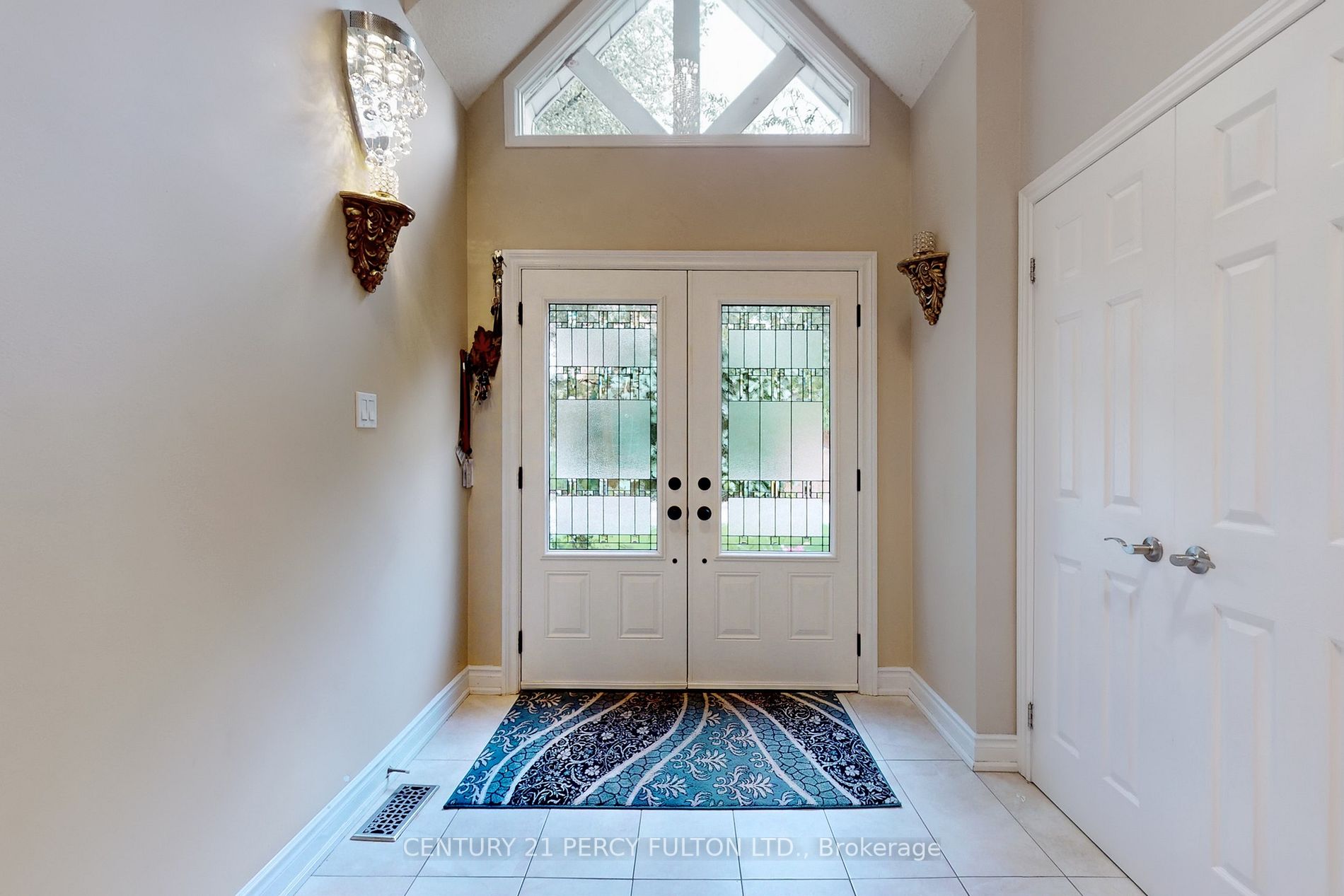 6576 Mockingbird Lane