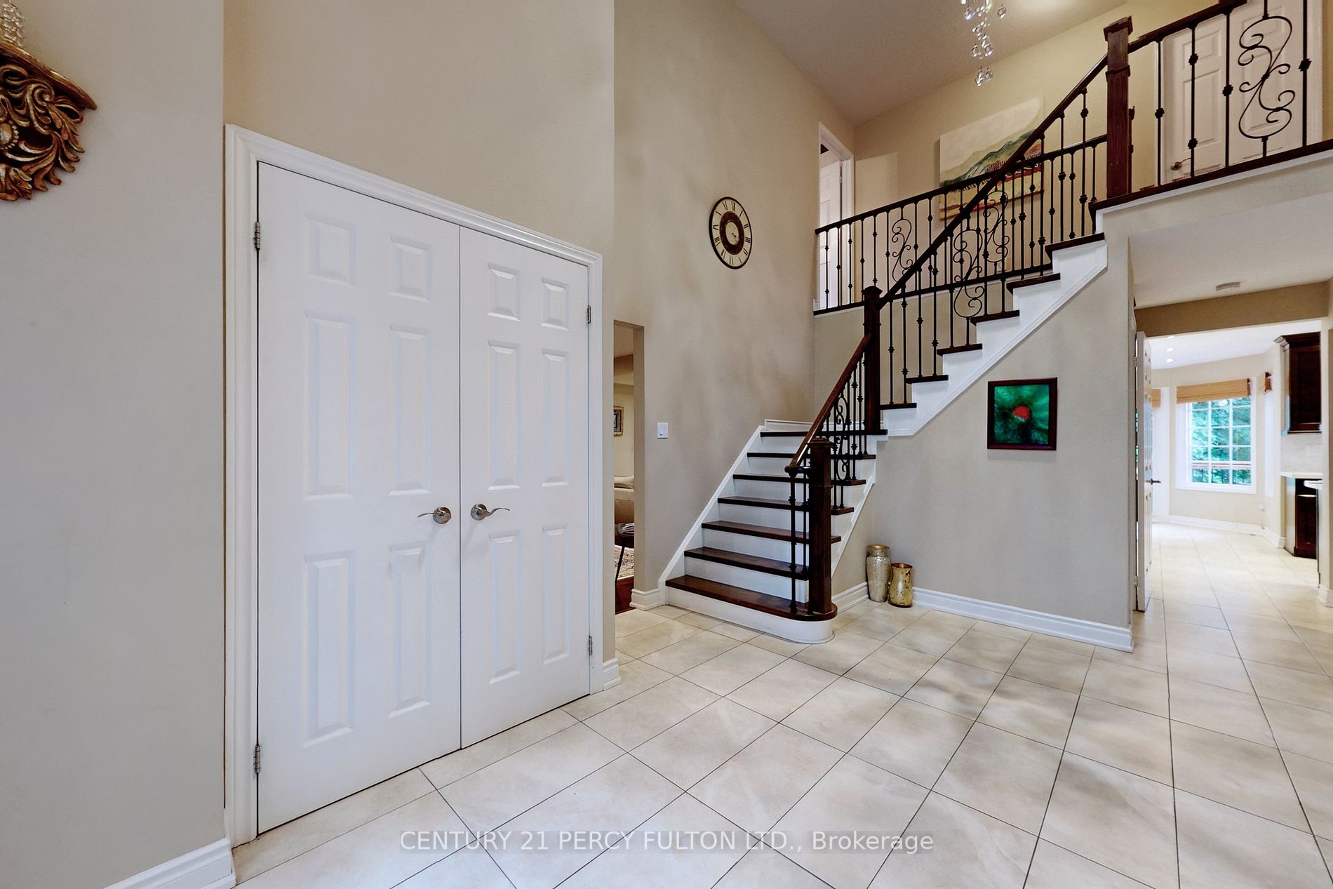 6576 Mockingbird Lane