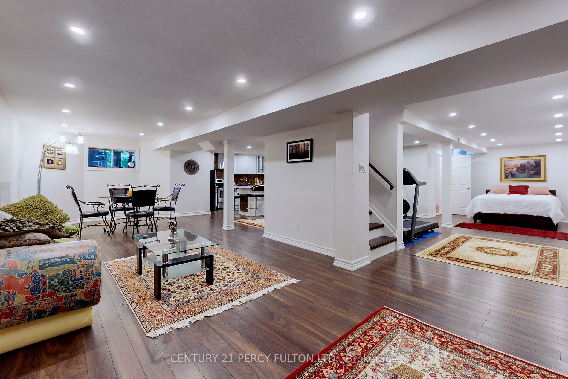 6576 Mockingbird Lane