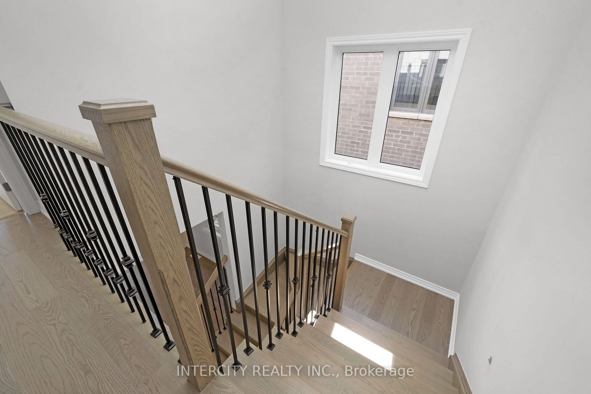 8 Gatherwood Terrace