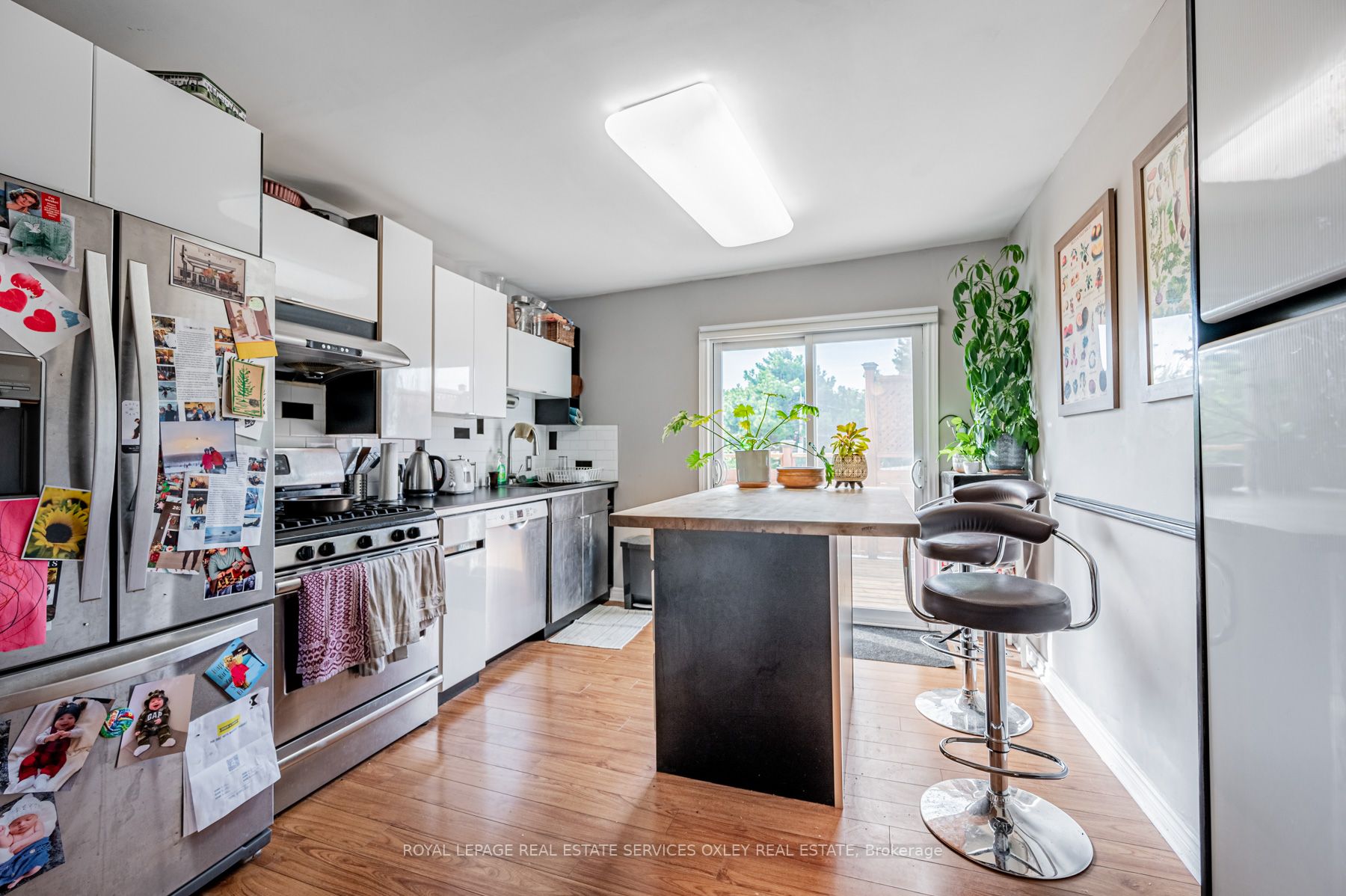 17 Garnet Ave