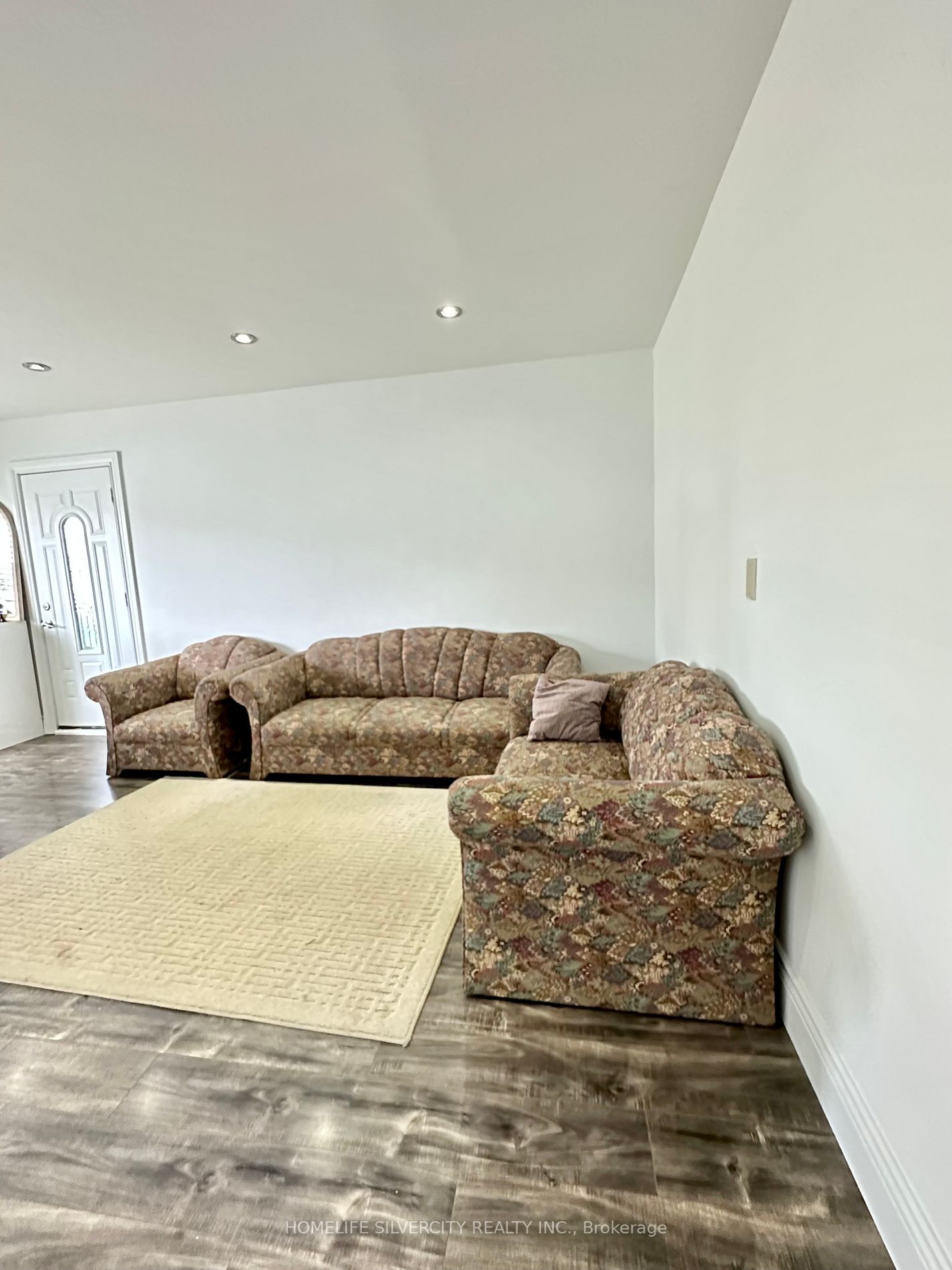 7626 Redstone Rd